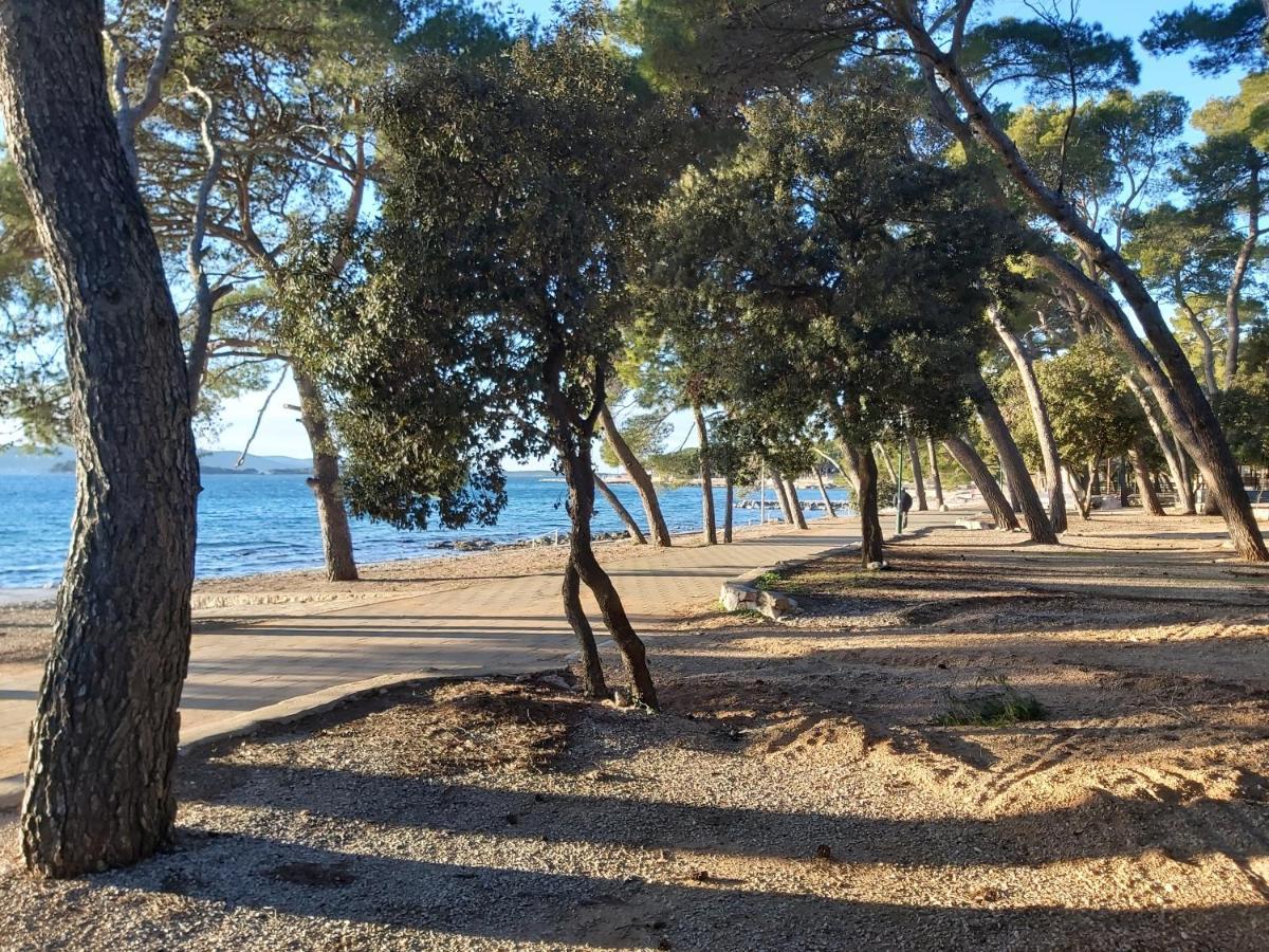 Mobile Home Sole Biograd Na Moru Buitenkant foto
