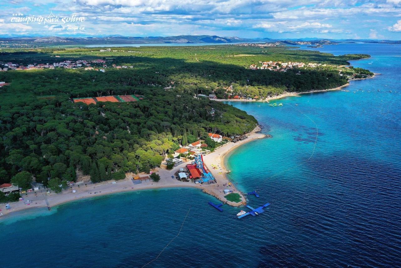 Mobile Home Sole Biograd Na Moru Buitenkant foto
