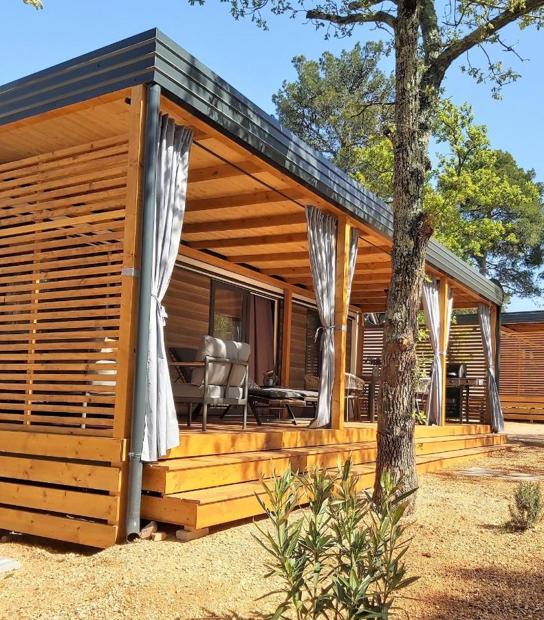 Mobile Home Sole Biograd Na Moru Buitenkant foto